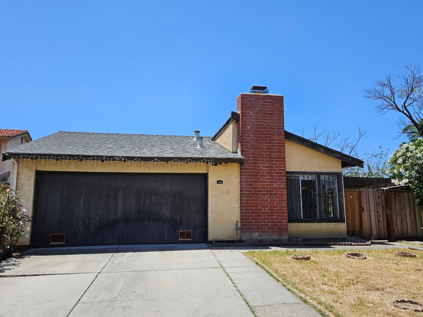 Detail Gallery Image 1 of 1 For 2505 Brahms Ave, San Jose,  CA 95122 - 3 Beds | 2 Baths