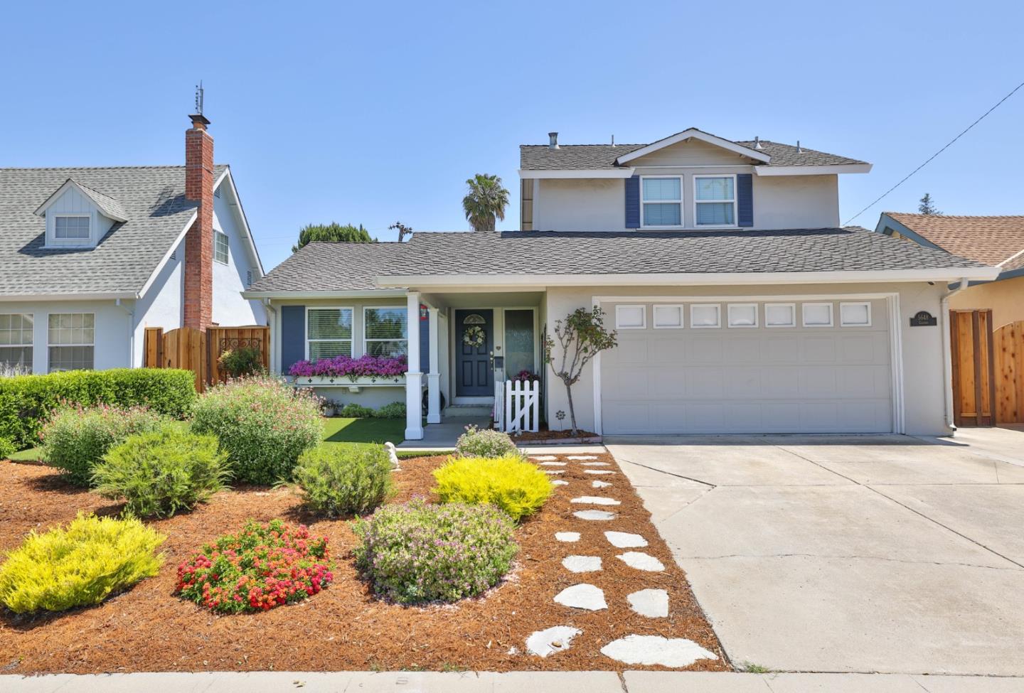 Detail Gallery Image 1 of 1 For 5648 Calpine Dr, San Jose,  CA 95123 - 3 Beds | 2/1 Baths