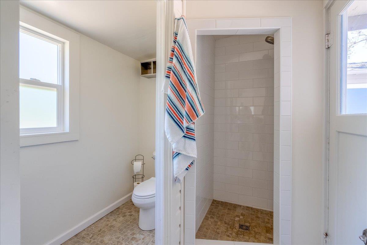 Detail Gallery Image 7 of 19 For 37124 Nason Rd, Carmel Valley,  CA 93924 - 2 Beds | 1 Baths