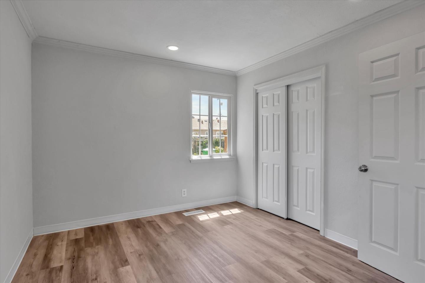 738 Mooney Ave, Ashland, CA 94580 photo 13