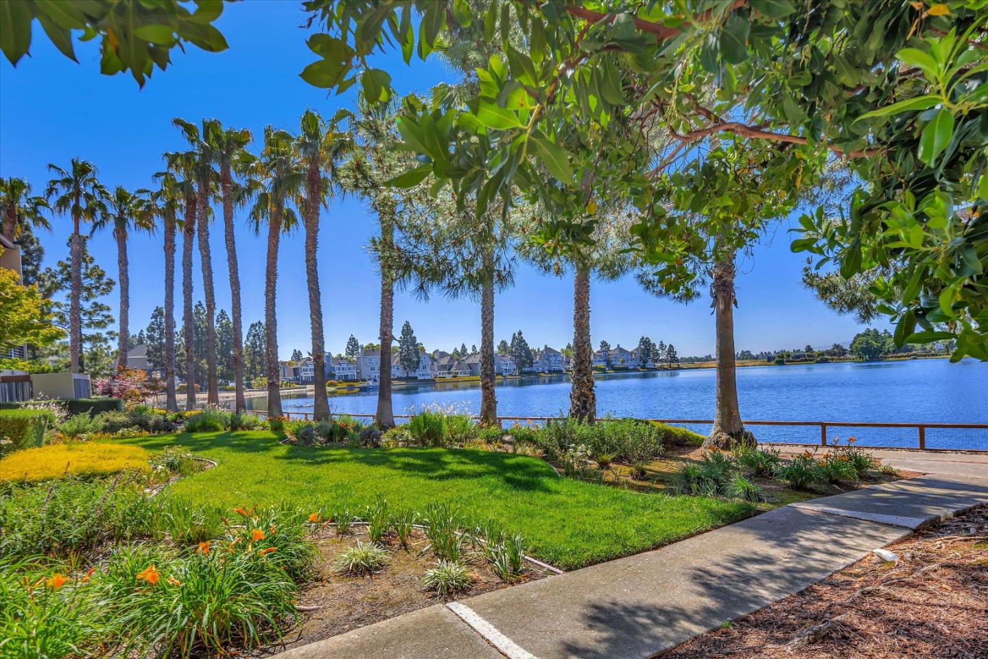 Detail Gallery Image 31 of 40 For 922 Beach Park Blvd #29,  Foster City,  CA 94404 - 2 Beds | 2 Baths