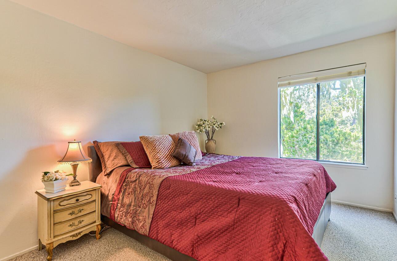 Detail Gallery Image 14 of 24 For 2202 Golden Oaks Ln, Monterey,  CA 93940 - 1 Beds | 1 Baths