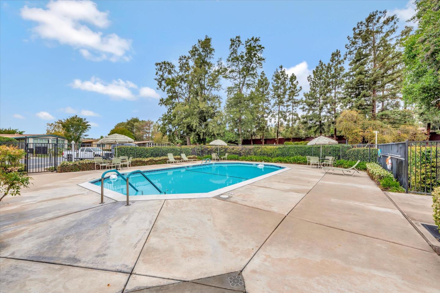 Detail Gallery Image 46 of 49 For 410 Mill Pond Dr #410,  San Jose,  CA 95125 - 2 Beds | 2 Baths