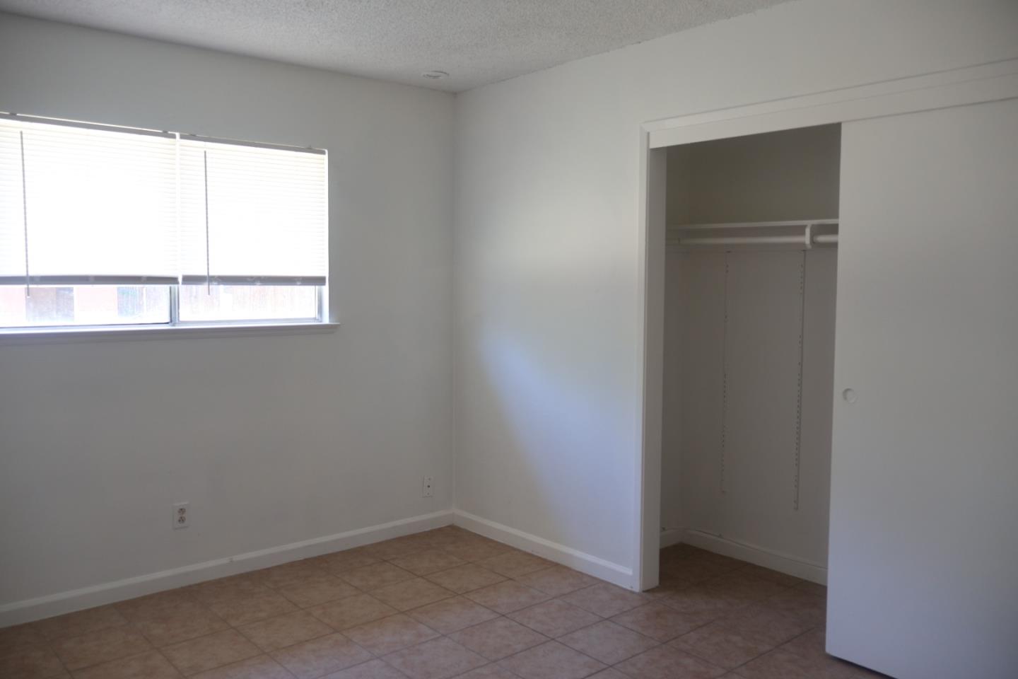 1405 Merced St, Madera, CA 93638 photo 10
