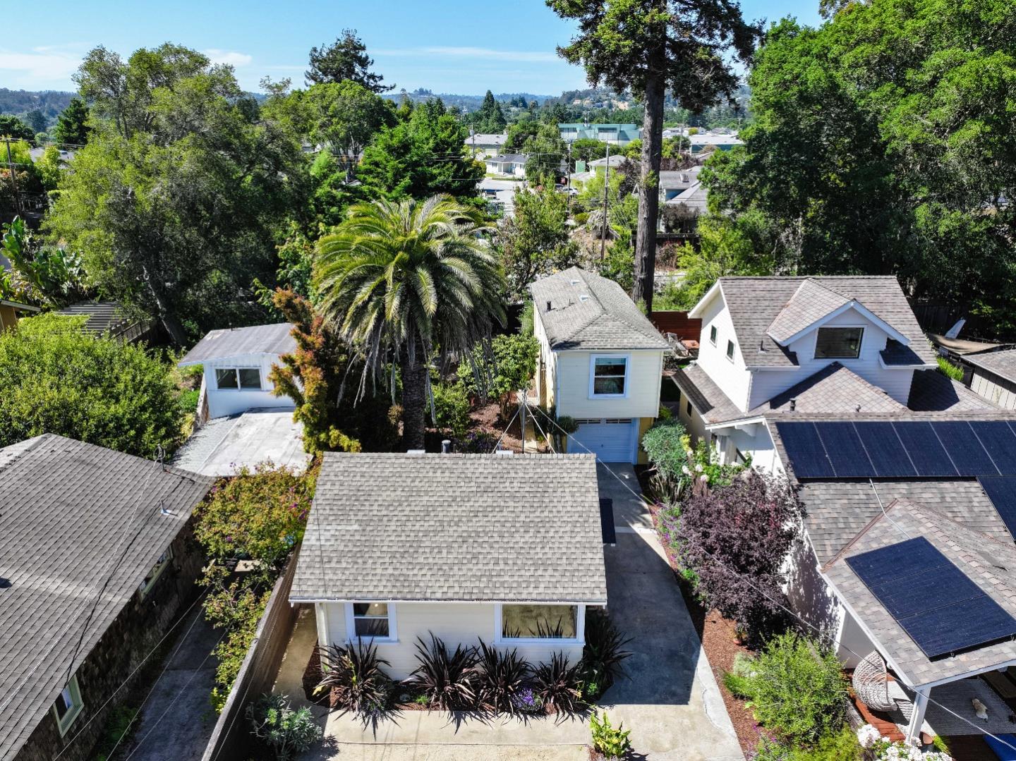 Detail Gallery Image 36 of 39 For 512 Escalona Dr, Capitola,  CA 95010 - 2 Beds | 2 Baths