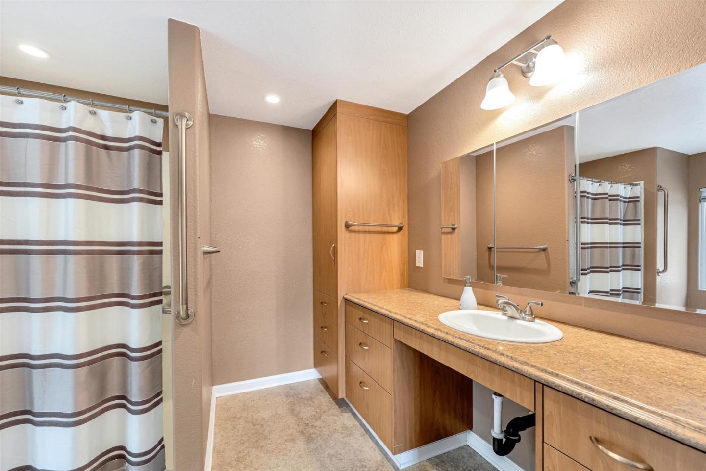 Detail Gallery Image 24 of 44 For 218 Leisure Dr #218,  Morgan Hill,  CA 95037 - 2 Beds | 2 Baths