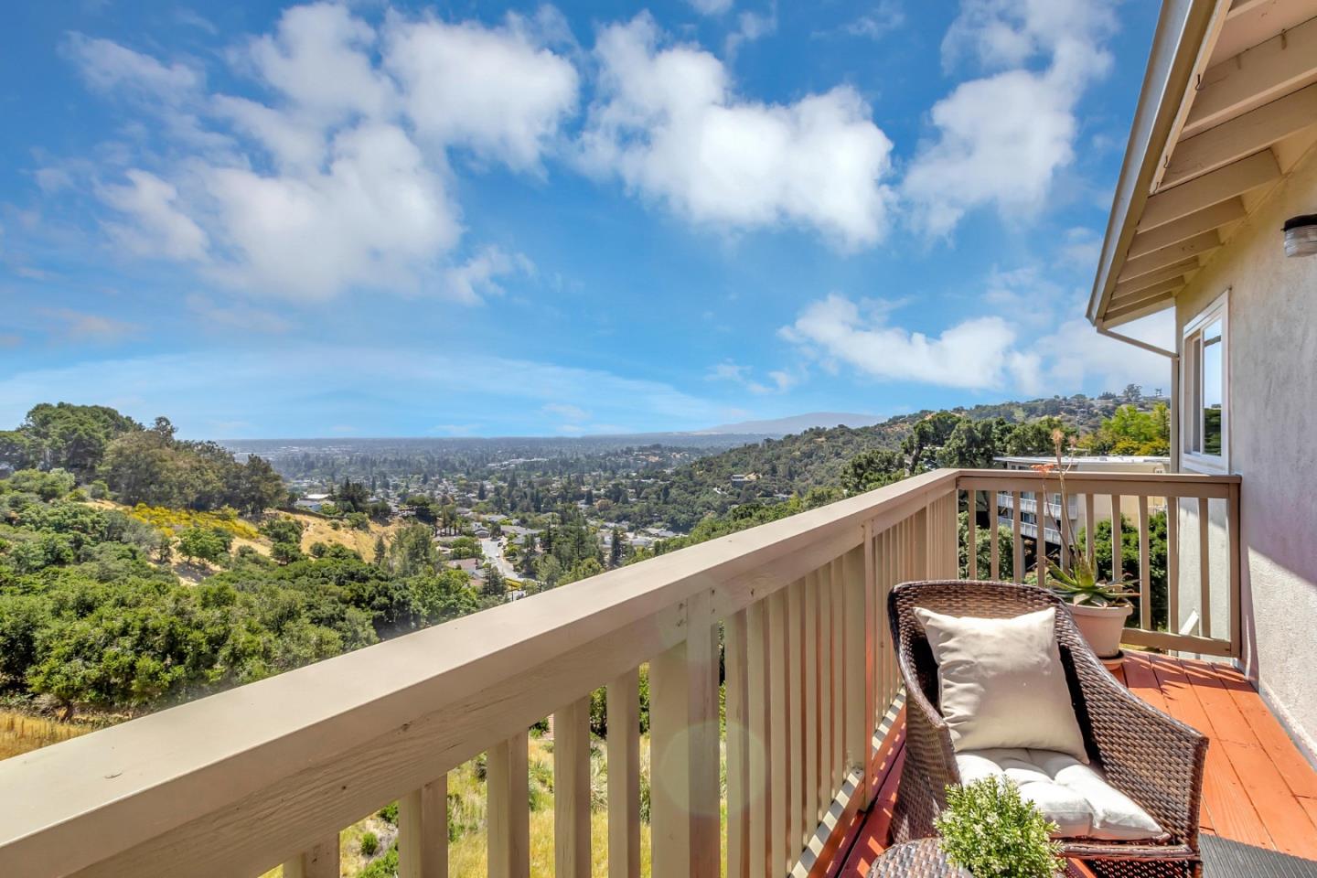 Detail Gallery Image 1 of 1 For 403 Portofino Dr #C,  San Carlos,  CA 94070 - 3 Beds | 2/1 Baths