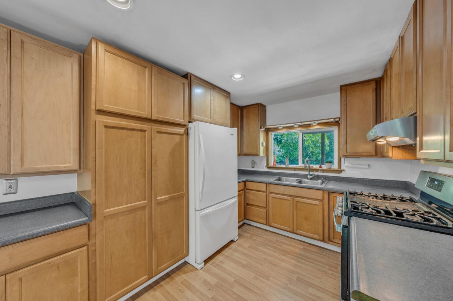 225 Juanita Rd, Boulder Creek, CA 95006 photo 14