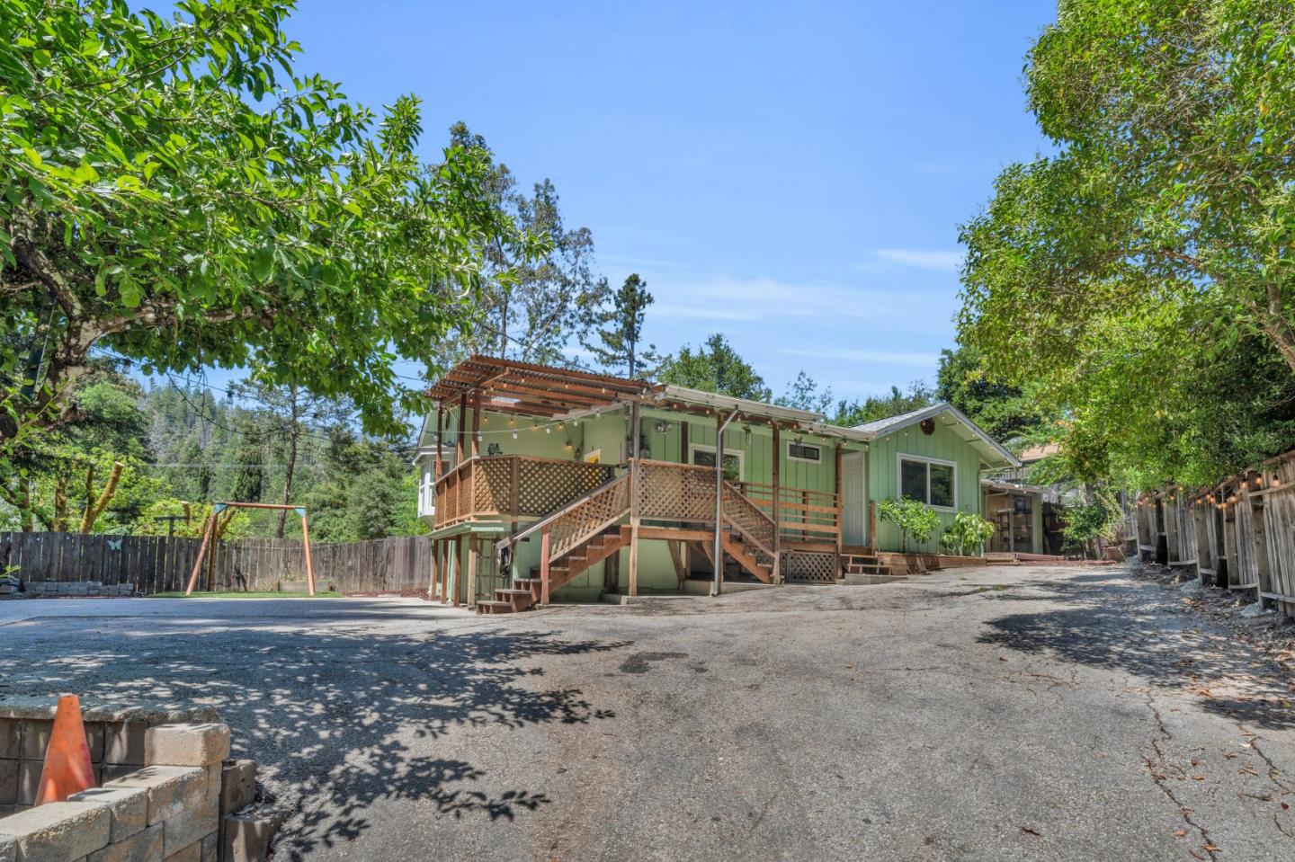 225 Juanita Rd, Boulder Creek, CA 95006 photo 3