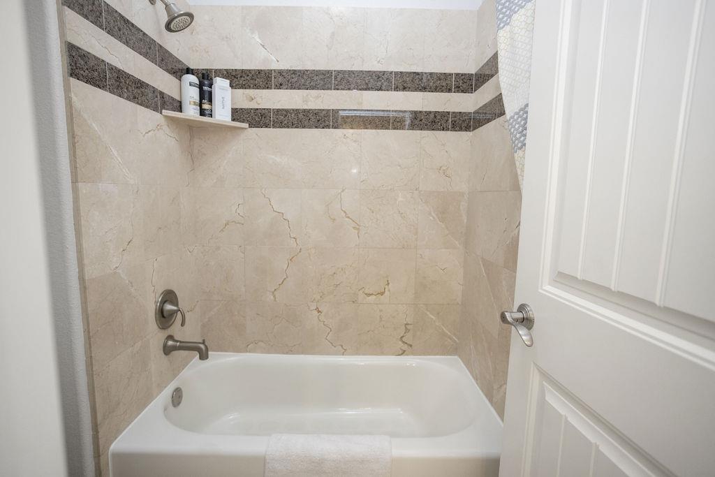 Detail Gallery Image 32 of 50 For 6619 Lake Tulloch Pl, Copperopolis,  CA 95228 - 3 Beds | 2/1 Baths