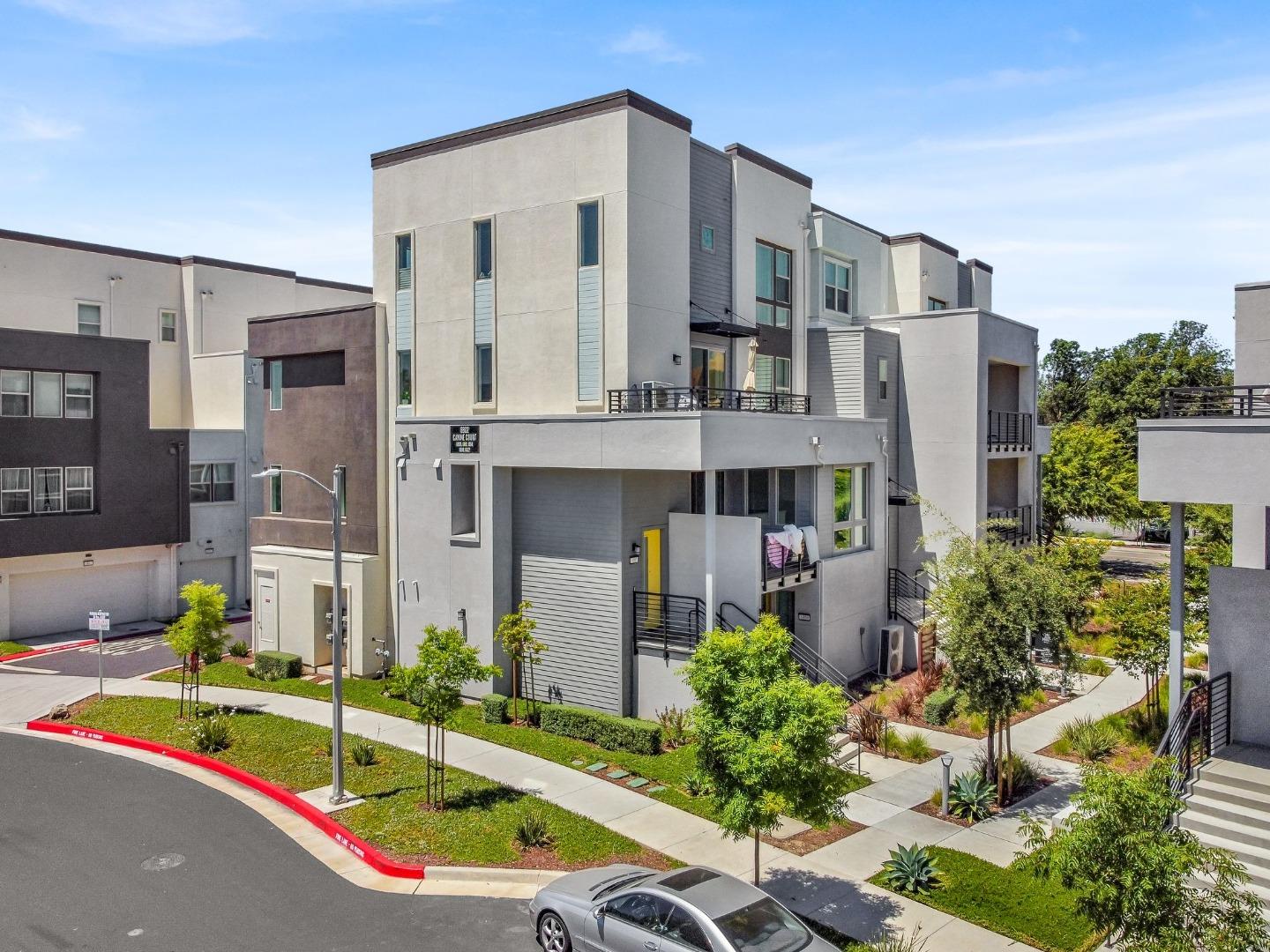 6810 Canine Ct, San Jose, CA 95119 photo 2
