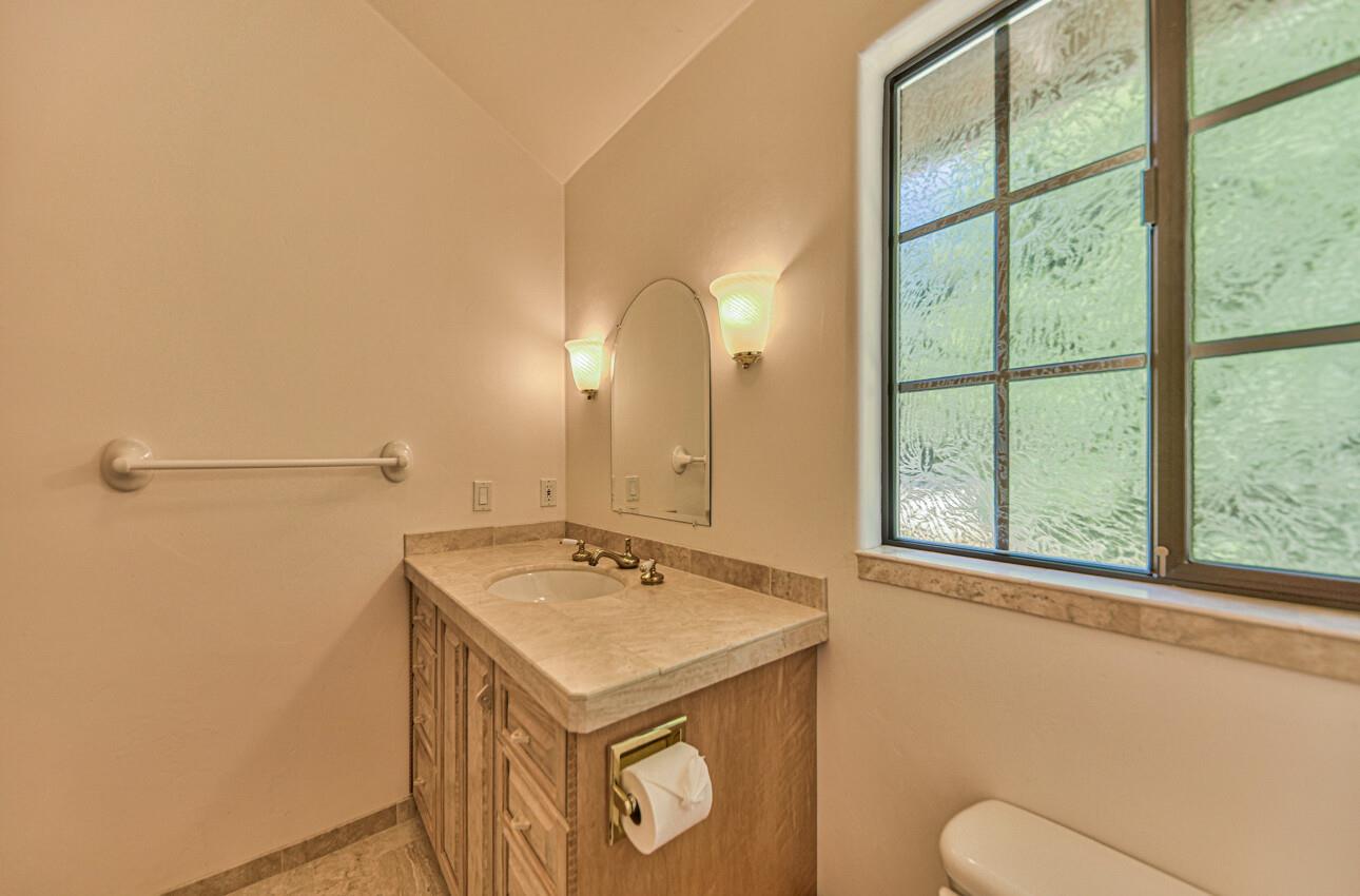 Detail Gallery Image 43 of 74 For 21195 Cachagua Rd, Carmel Valley,  CA 93924 - 3 Beds | 3/1 Baths