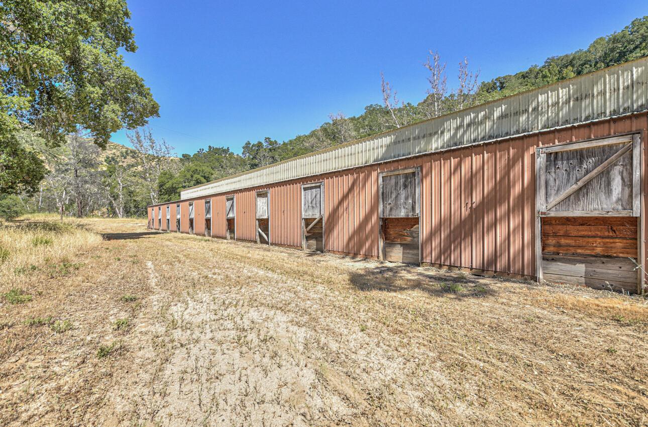 Detail Gallery Image 51 of 74 For 21195 Cachagua Rd, Carmel Valley,  CA 93924 - 3 Beds | 3/1 Baths