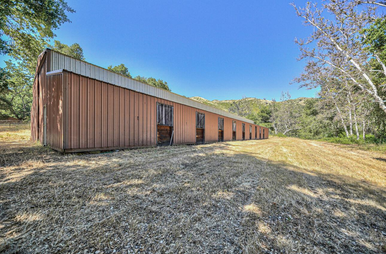 Detail Gallery Image 52 of 74 For 21195 Cachagua Rd, Carmel Valley,  CA 93924 - 3 Beds | 3/1 Baths