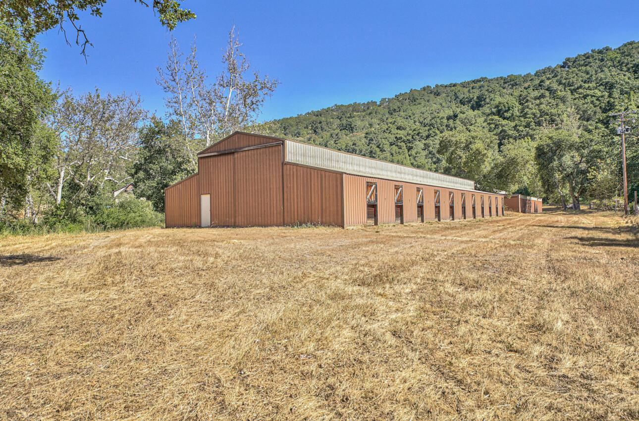 Detail Gallery Image 58 of 74 For 21195 Cachagua Rd, Carmel Valley,  CA 93924 - 3 Beds | 3/1 Baths