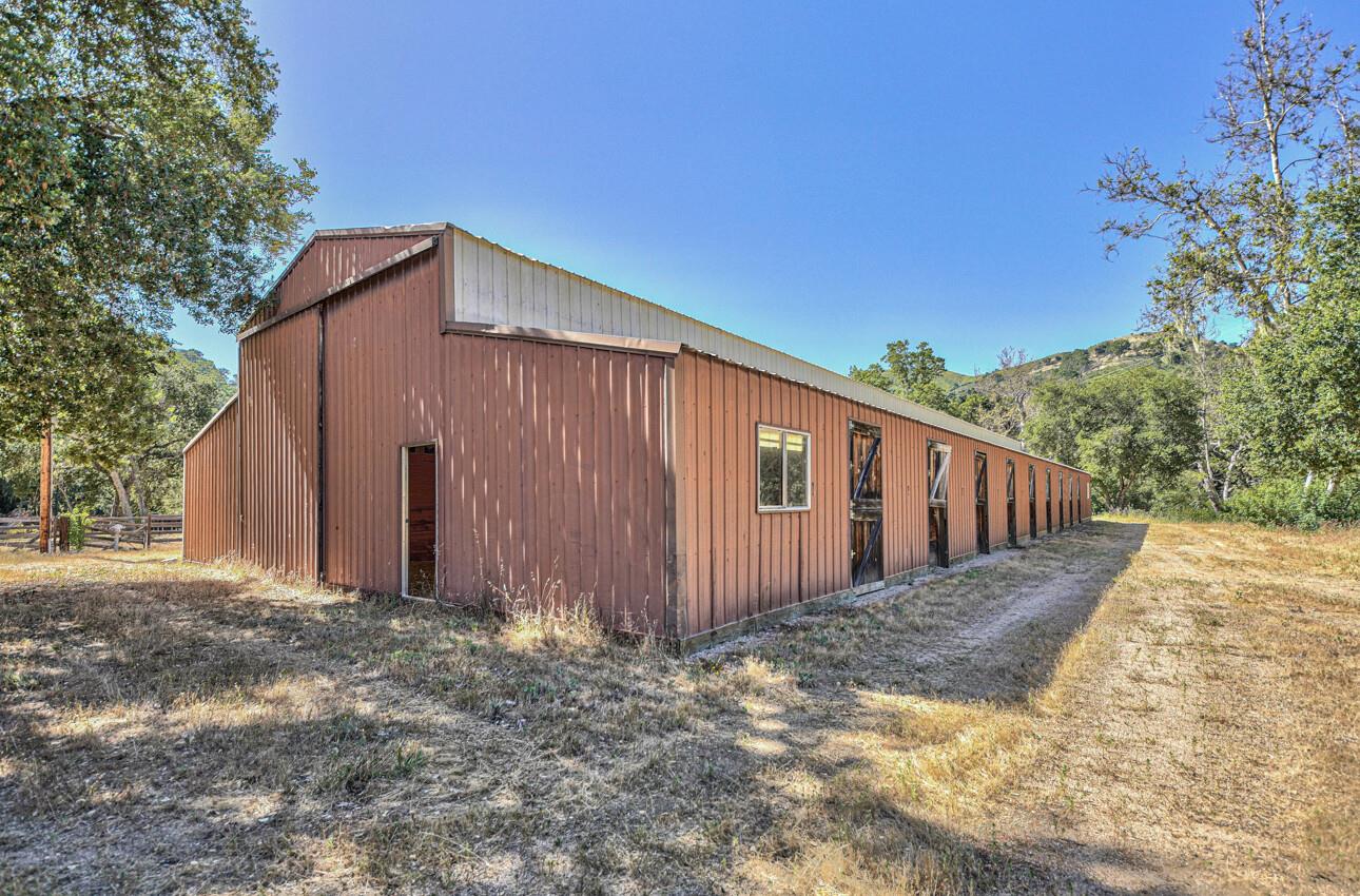 Detail Gallery Image 59 of 74 For 21195 Cachagua Rd, Carmel Valley,  CA 93924 - 3 Beds | 3/1 Baths