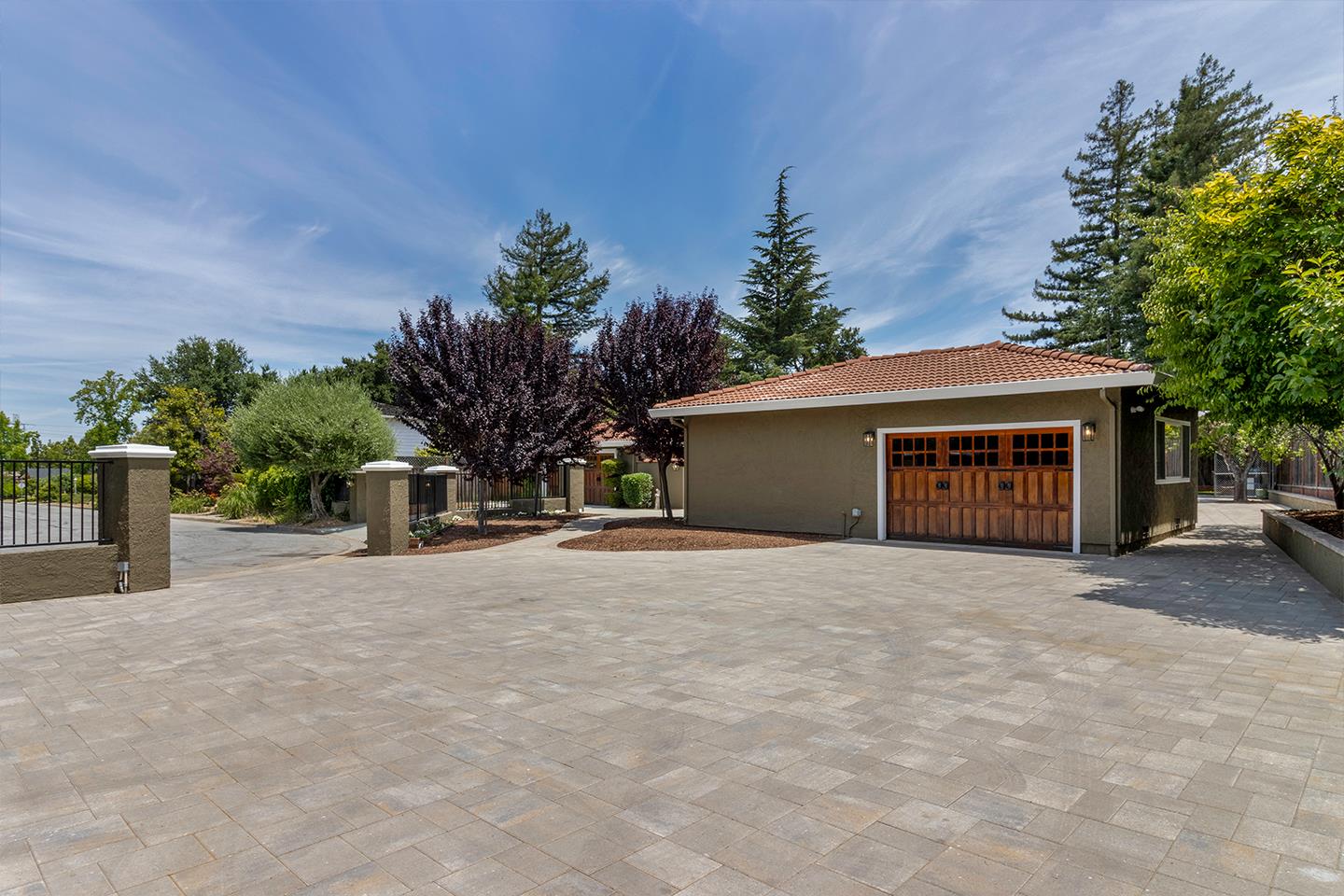 Detail Gallery Image 6 of 63 For 13262 via Blanc Ct, Saratoga,  CA 95070 - 5 Beds | 3/1 Baths