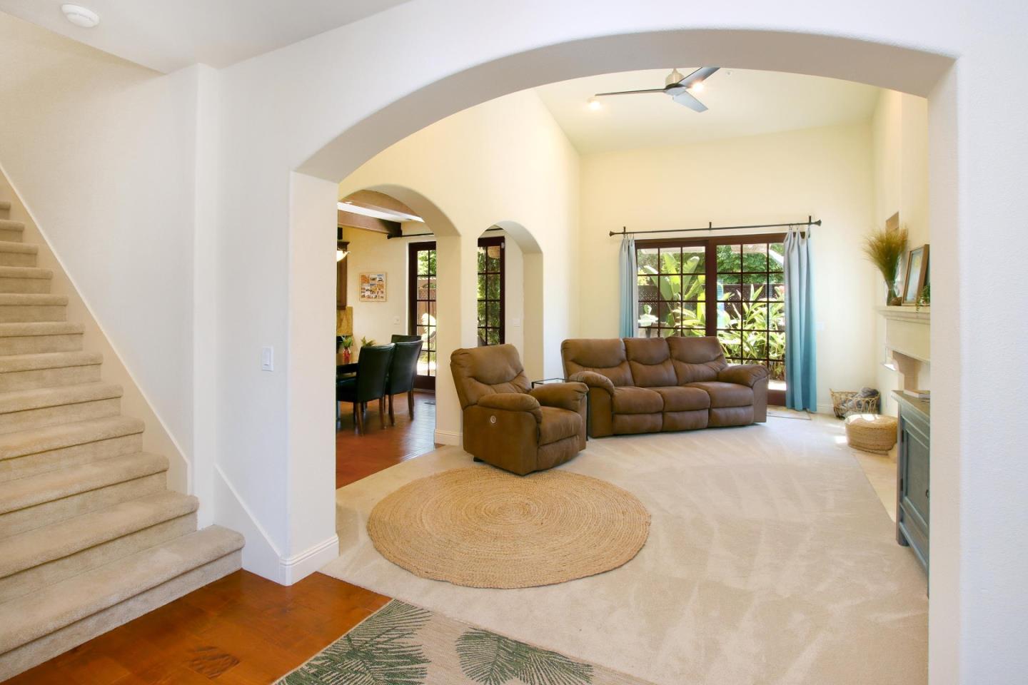 Detail Gallery Image 7 of 66 For 166 Harbor Beach Ct, Santa Cruz,  CA 95062 - 4 Beds | 2/1 Baths