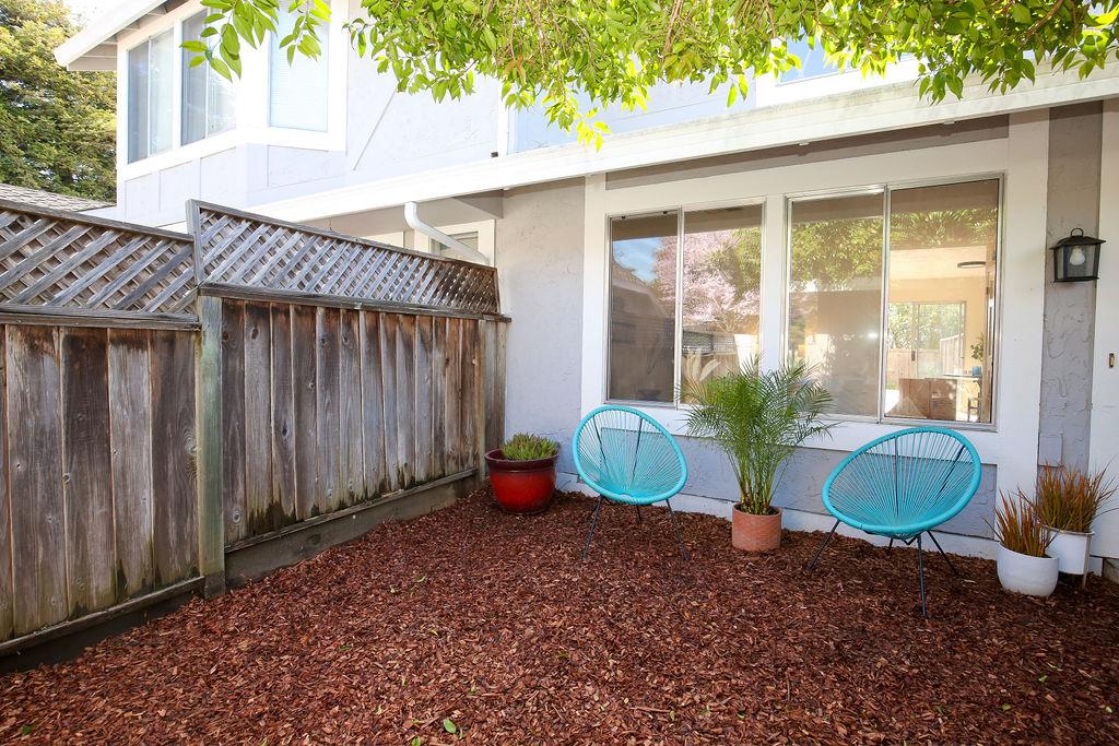 Detail Gallery Image 1 of 23 For 405 Sailfish Dr, Aptos,  CA 95003 - 2 Beds | 1 Baths
