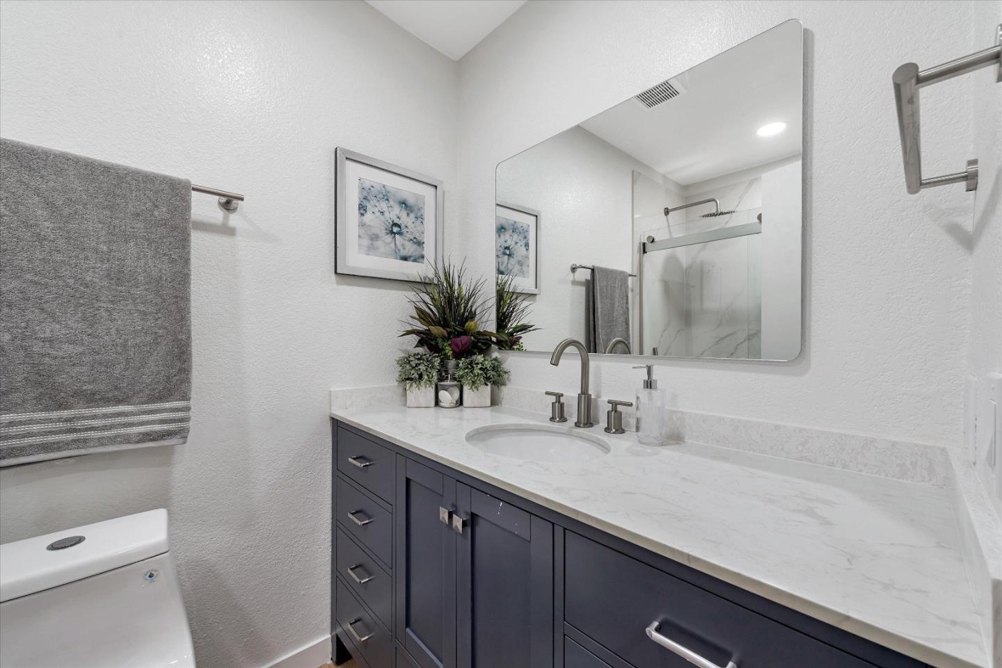 Detail Gallery Image 29 of 39 For 2042 Donovan Ct, San Jose,  CA 95125 - 2 Beds | 2 Baths