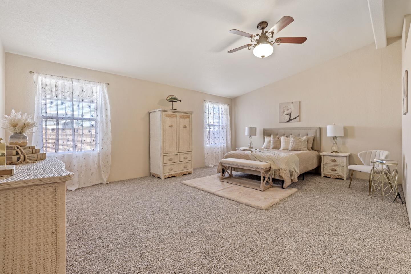 Detail Gallery Image 3 of 38 For 1459 Standiford Ave #46,  Modesto,  CA 95350 - 3 Beds | 2 Baths