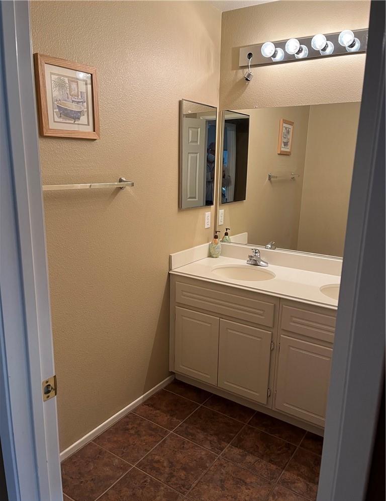 Detail Gallery Image 24 of 35 For 29870 Watson Ct, Highland,  CA 92346 - 5 Beds | 3 Baths