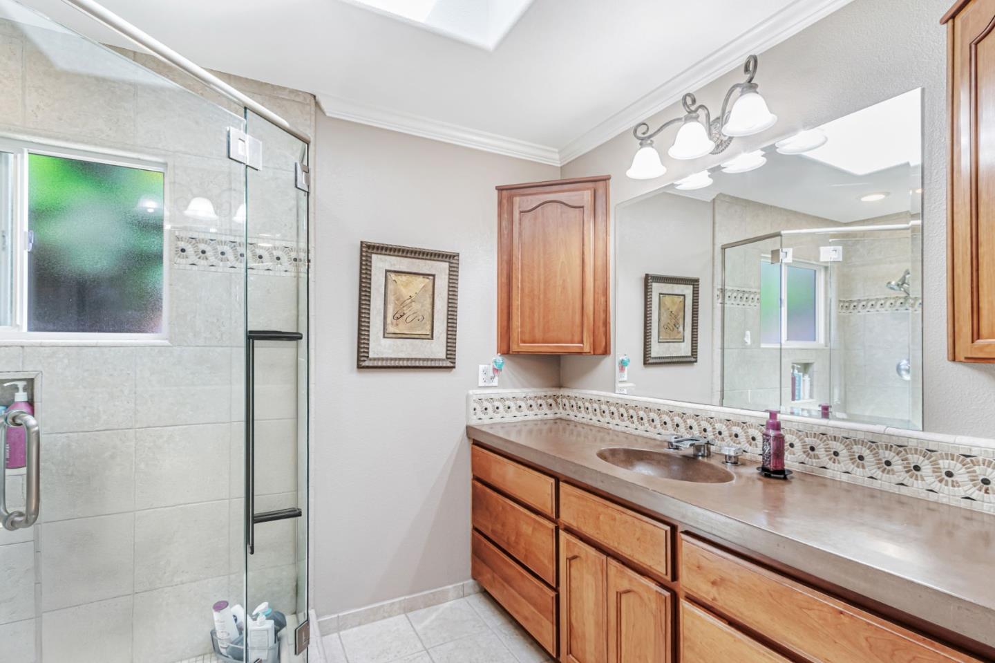 Detail Gallery Image 27 of 39 For 2466 Saint Lawrence Dr, San Jose,  CA 95124 - 3 Beds | 2 Baths
