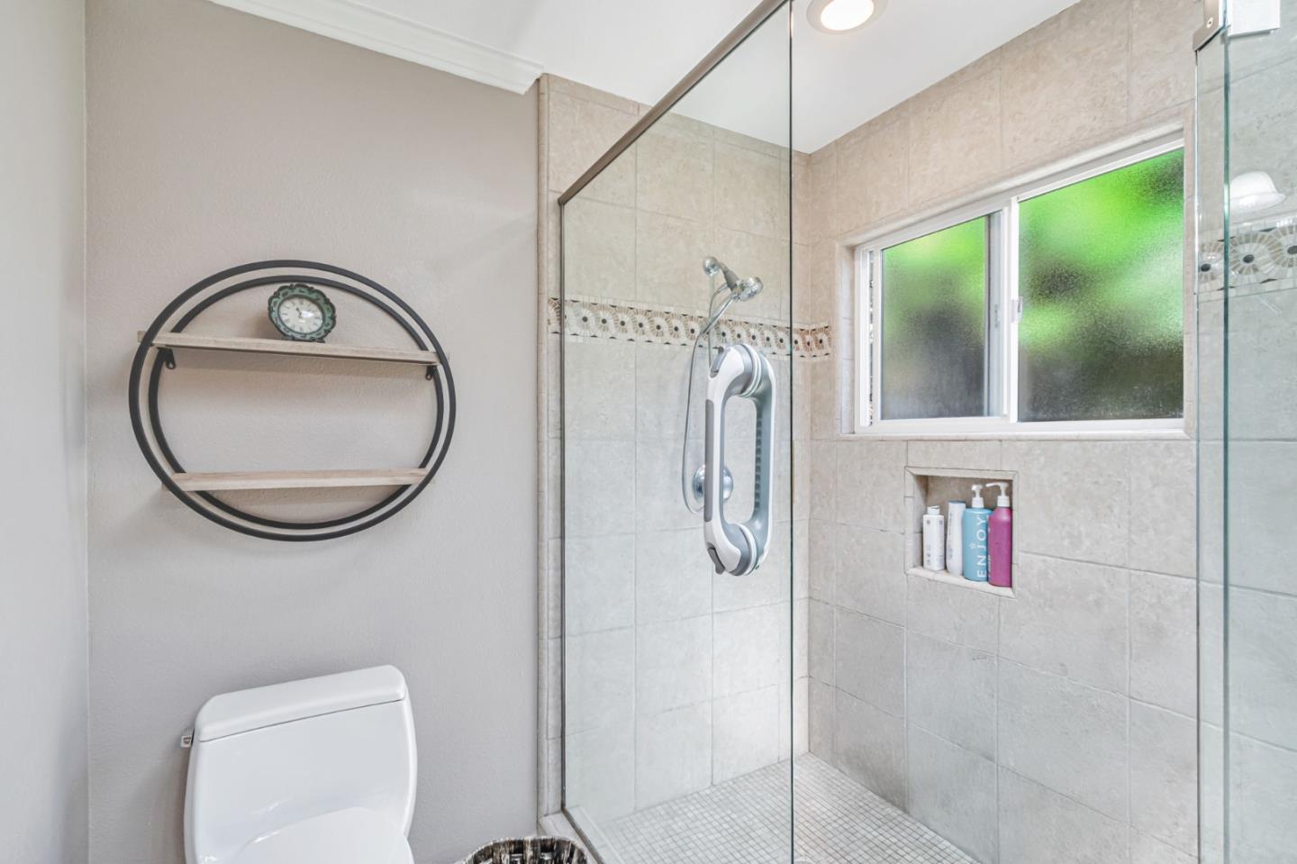 Detail Gallery Image 28 of 39 For 2466 Saint Lawrence Dr, San Jose,  CA 95124 - 3 Beds | 2 Baths