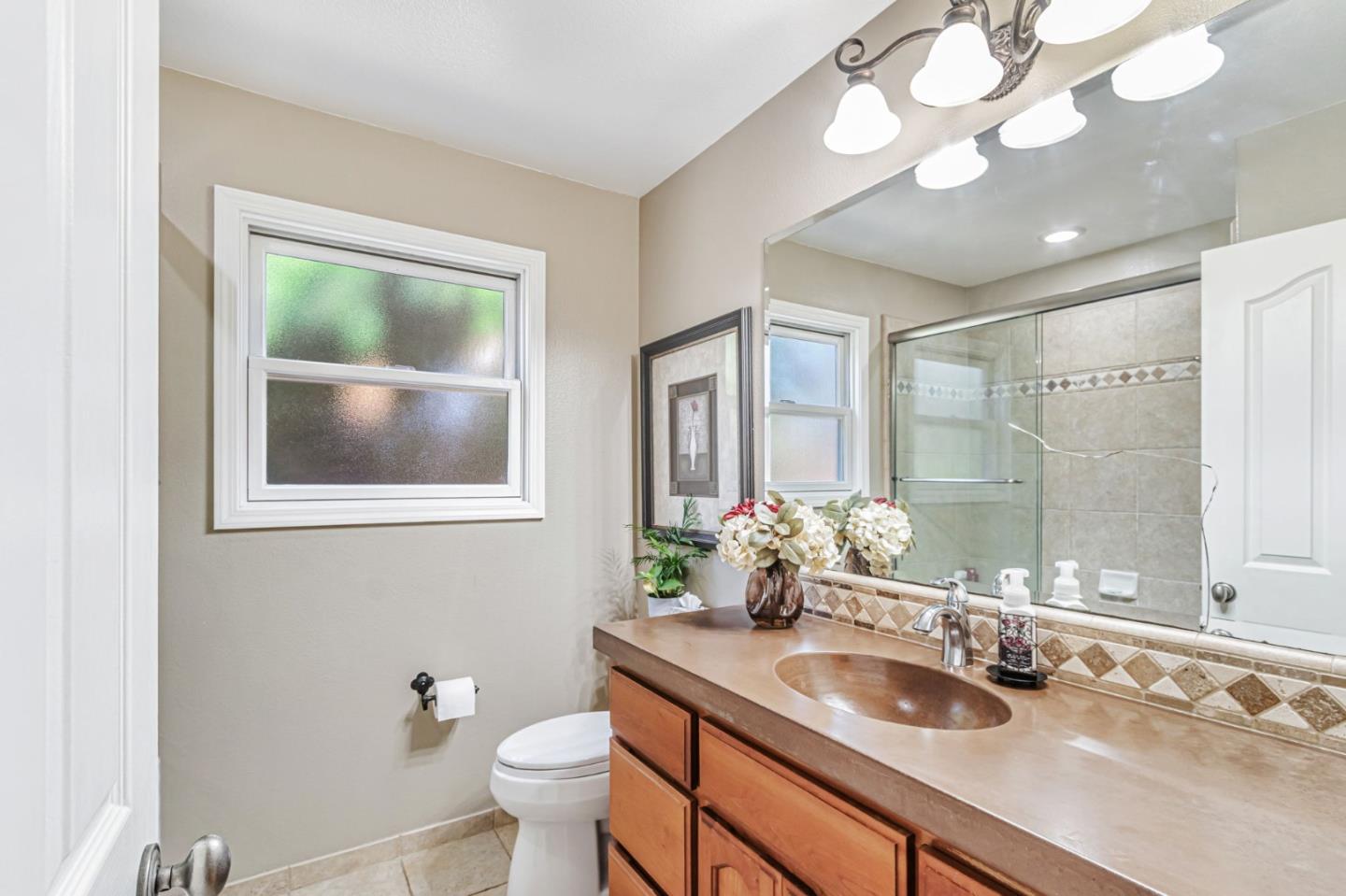 Detail Gallery Image 30 of 39 For 2466 Saint Lawrence Dr, San Jose,  CA 95124 - 3 Beds | 2 Baths
