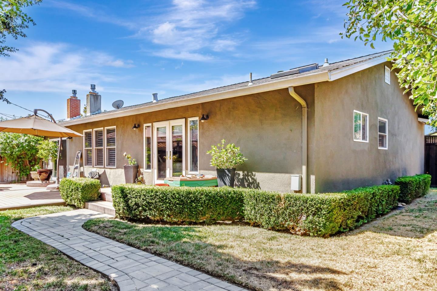 Detail Gallery Image 38 of 39 For 2466 Saint Lawrence Dr, San Jose,  CA 95124 - 3 Beds | 2 Baths