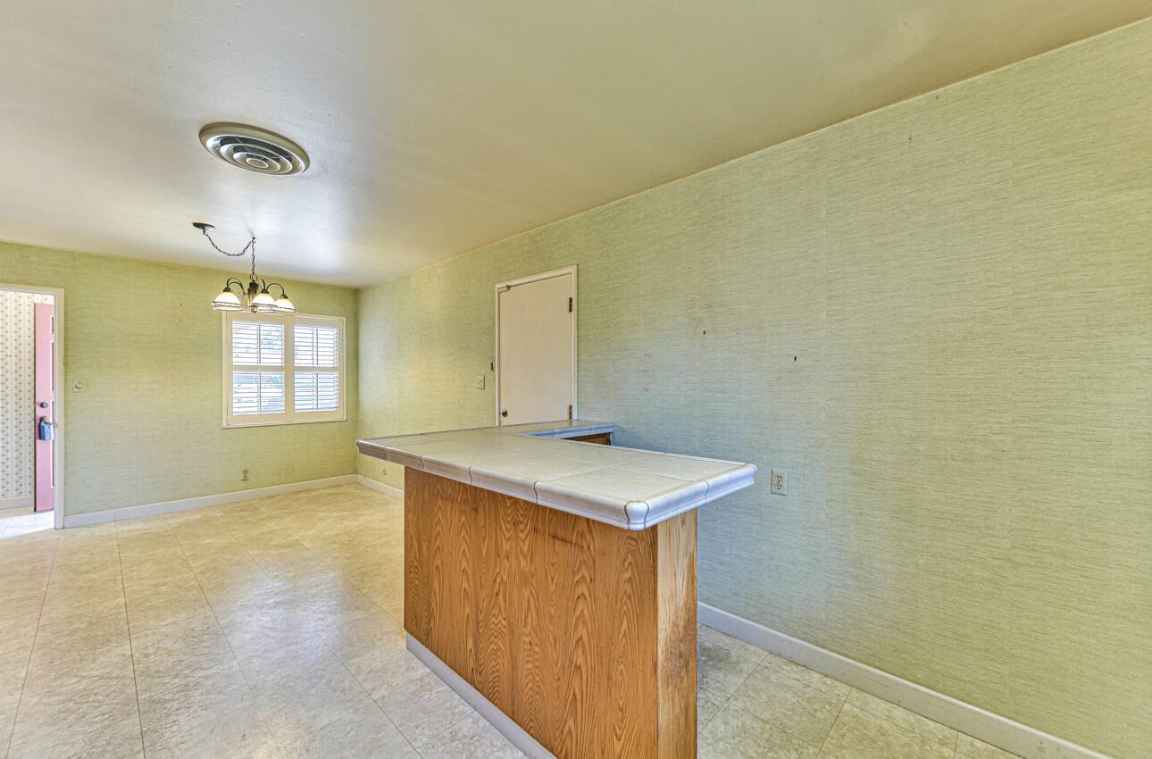 616 Loma Vista Dr, Salinas, CA 93901 photo 12