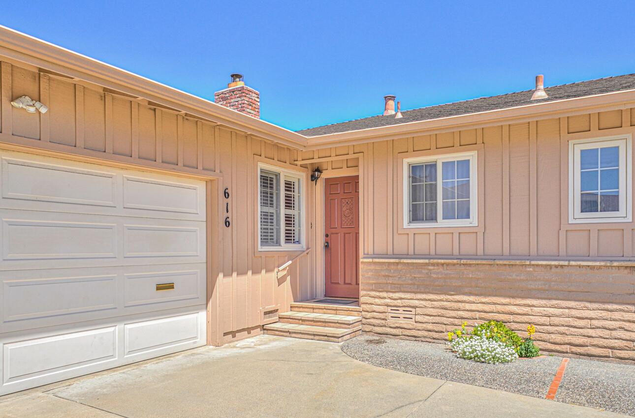 616 Loma Vista Dr, Salinas, CA 93901 photo 2