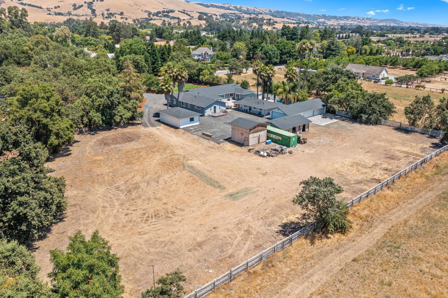 Detail Gallery Image 79 of 84 For 11685 Foothill Ave, Gilroy,  CA 95020 - 7 Beds | 4/1 Baths