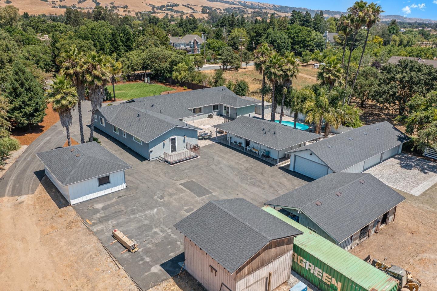 Detail Gallery Image 80 of 84 For 11685 Foothill Ave, Gilroy,  CA 95020 - 7 Beds | 4/1 Baths