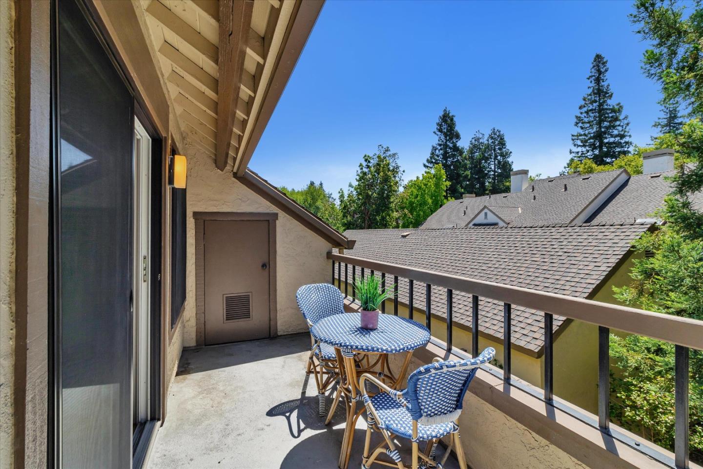 Detail Gallery Image 30 of 38 For 1820 Ashmeade Ct, San Jose,  CA 95125 - 3 Beds | 2/1 Baths