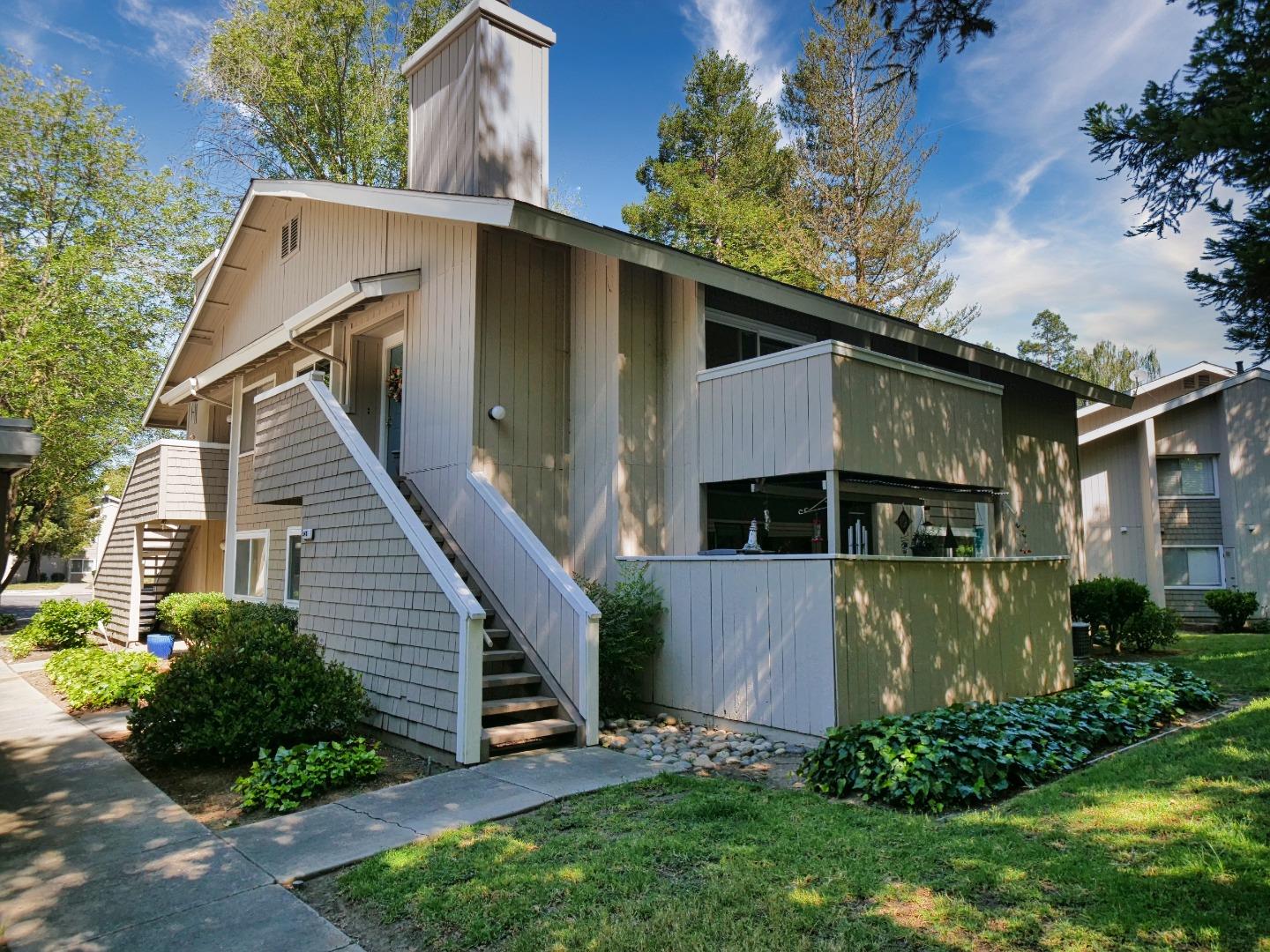 Detail Gallery Image 1 of 1 For 5482 Sean Cir #20,  San Jose,  CA 95123 - 2 Beds | 2 Baths