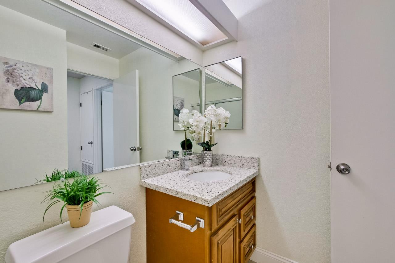 Detail Gallery Image 17 of 32 For 1509 Briartree Dr, San Jose,  CA 95131 - 2 Beds | 2 Baths