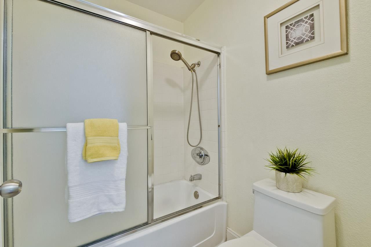Detail Gallery Image 24 of 32 For 1509 Briartree Dr, San Jose,  CA 95131 - 2 Beds | 2 Baths