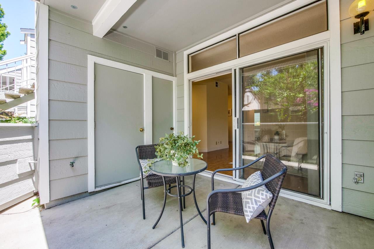 Detail Gallery Image 3 of 32 For 1509 Briartree Dr, San Jose,  CA 95131 - 2 Beds | 2 Baths
