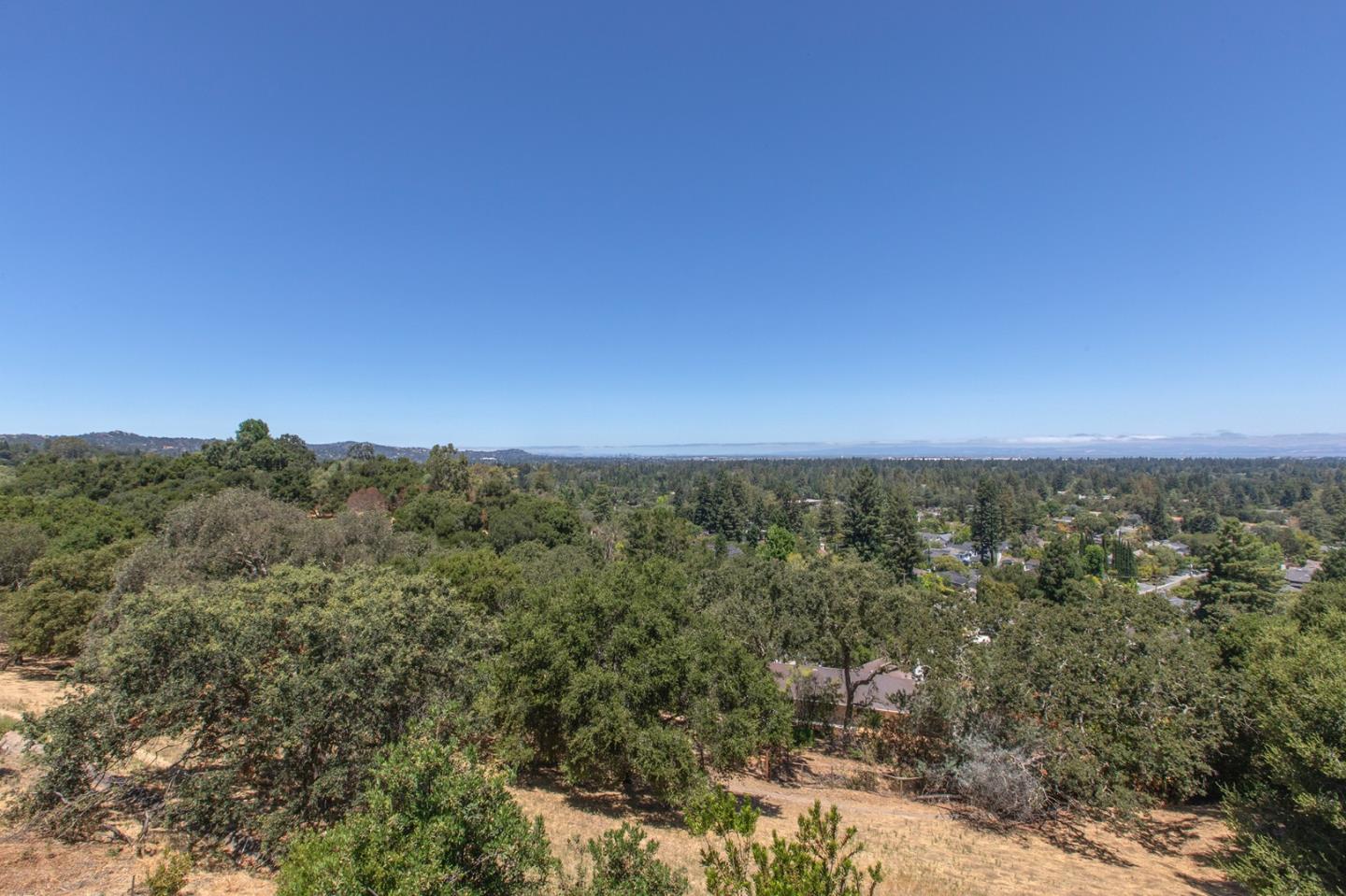 Detail Gallery Image 32 of 53 For 23 Hallmark Cir, Menlo Park,  CA 94025 - 3 Beds | 2/1 Baths