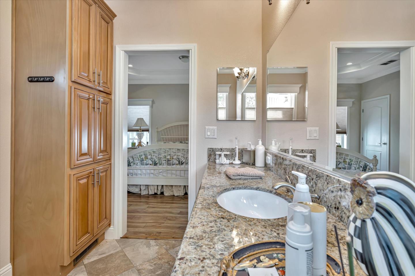 Detail Gallery Image 26 of 30 For 325 Sylvan Ave #42,  Mountain View,  CA 94041 - 3 Beds | 2 Baths