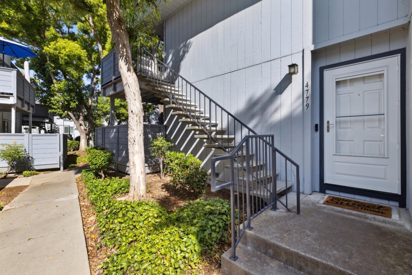 Detail Gallery Image 1 of 1 For 4779 Pine Forest Ln, San Jose,  CA 95118 - 1 Beds | 1 Baths