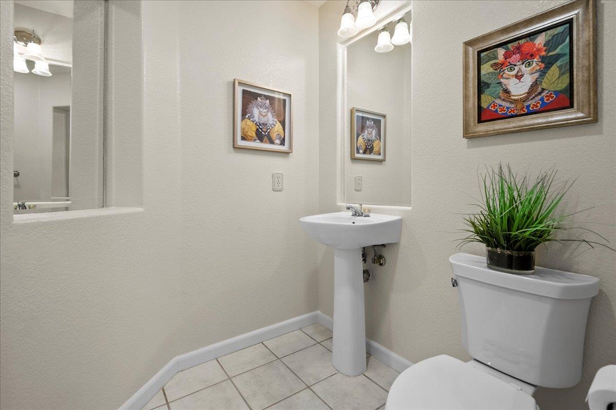 Detail Gallery Image 17 of 41 For 1666 via Campagna, San Jose,  CA 95120 - 4 Beds | 2/1 Baths