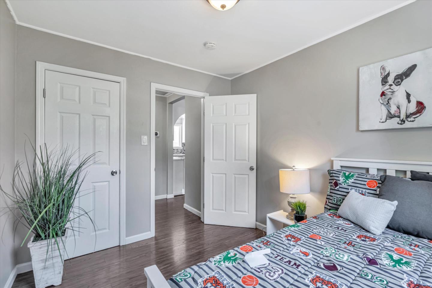 Detail Gallery Image 20 of 38 For 2266 Pulgas Ave, East Palo Alto,  CA 94303 - 3 Beds | 2 Baths