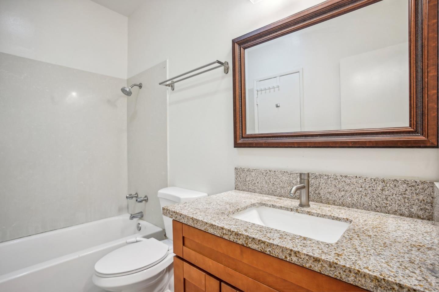 Detail Gallery Image 9 of 34 For 4691 Albany Cir #133,  San Jose,  CA 95129 - 2 Beds | 2 Baths