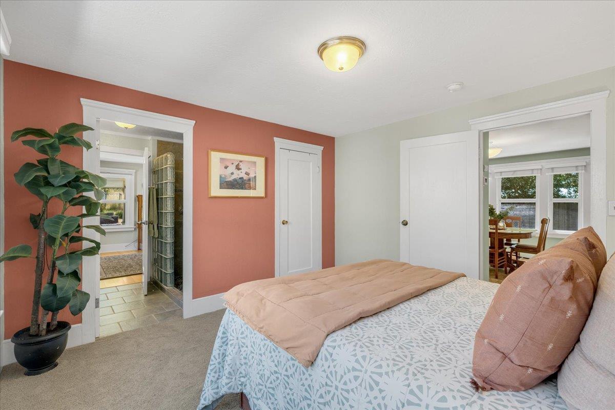 Detail Gallery Image 20 of 37 For 129 May Ave, Santa Cruz,  CA 95062 - 2 Beds | 2 Baths