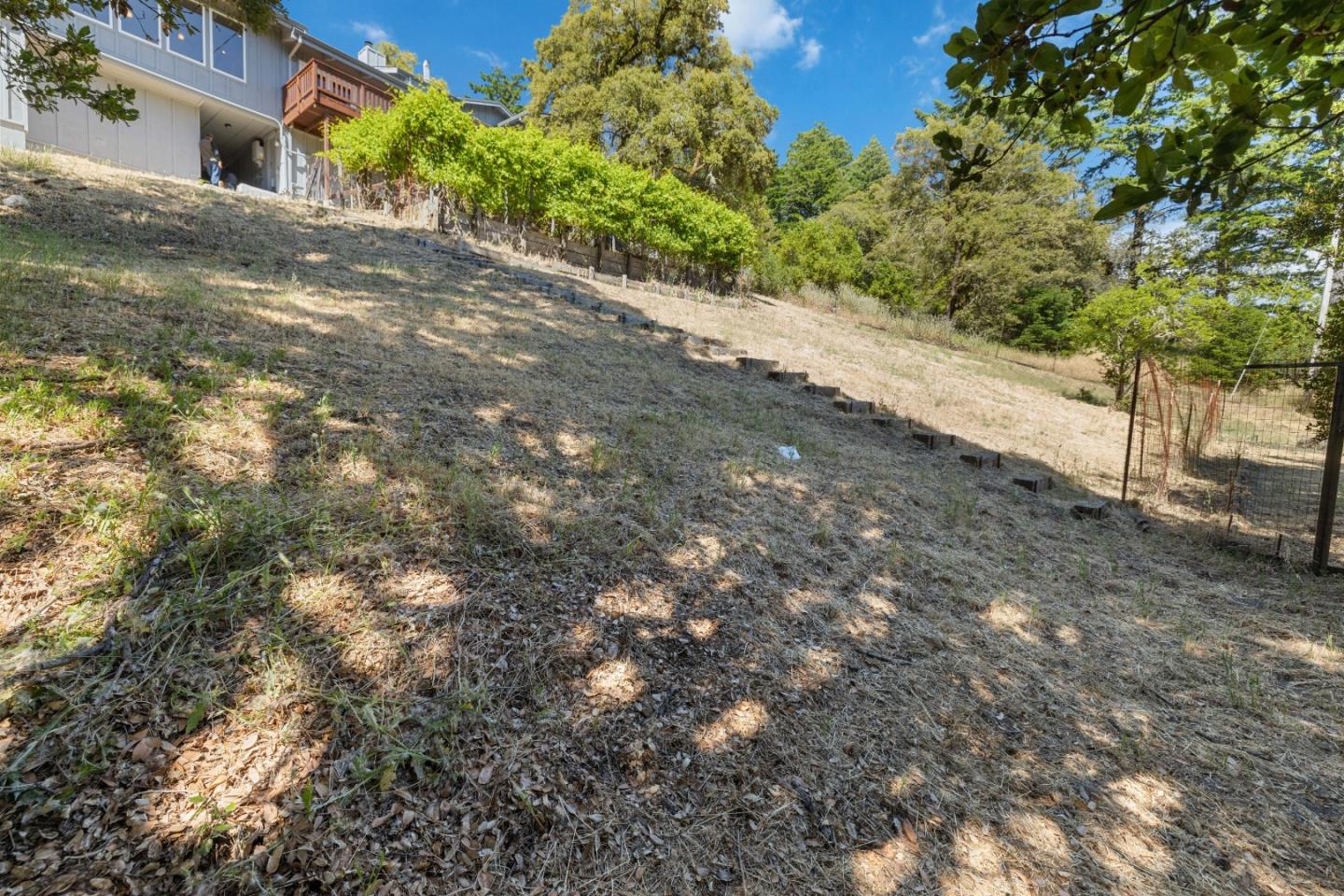 Detail Gallery Image 48 of 70 For 11835 Skyline Blvd, Los Gatos,  CA 95033 - 3 Beds | 2 Baths