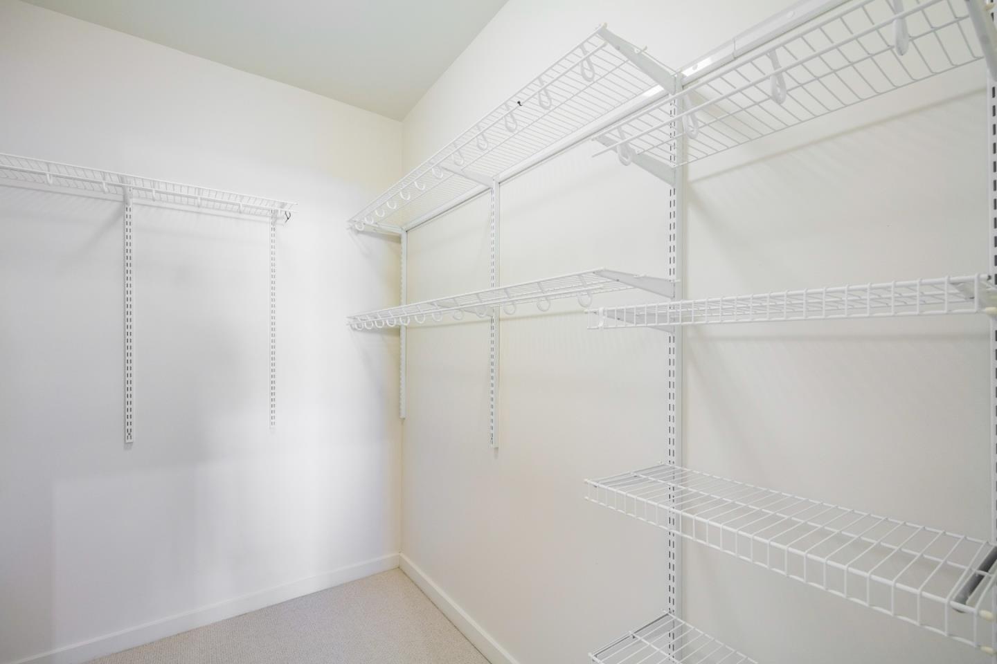 Detail Gallery Image 27 of 45 For 333 Santana Row #317,  San Jose,  CA 95128 - 2 Beds | 1/1 Baths