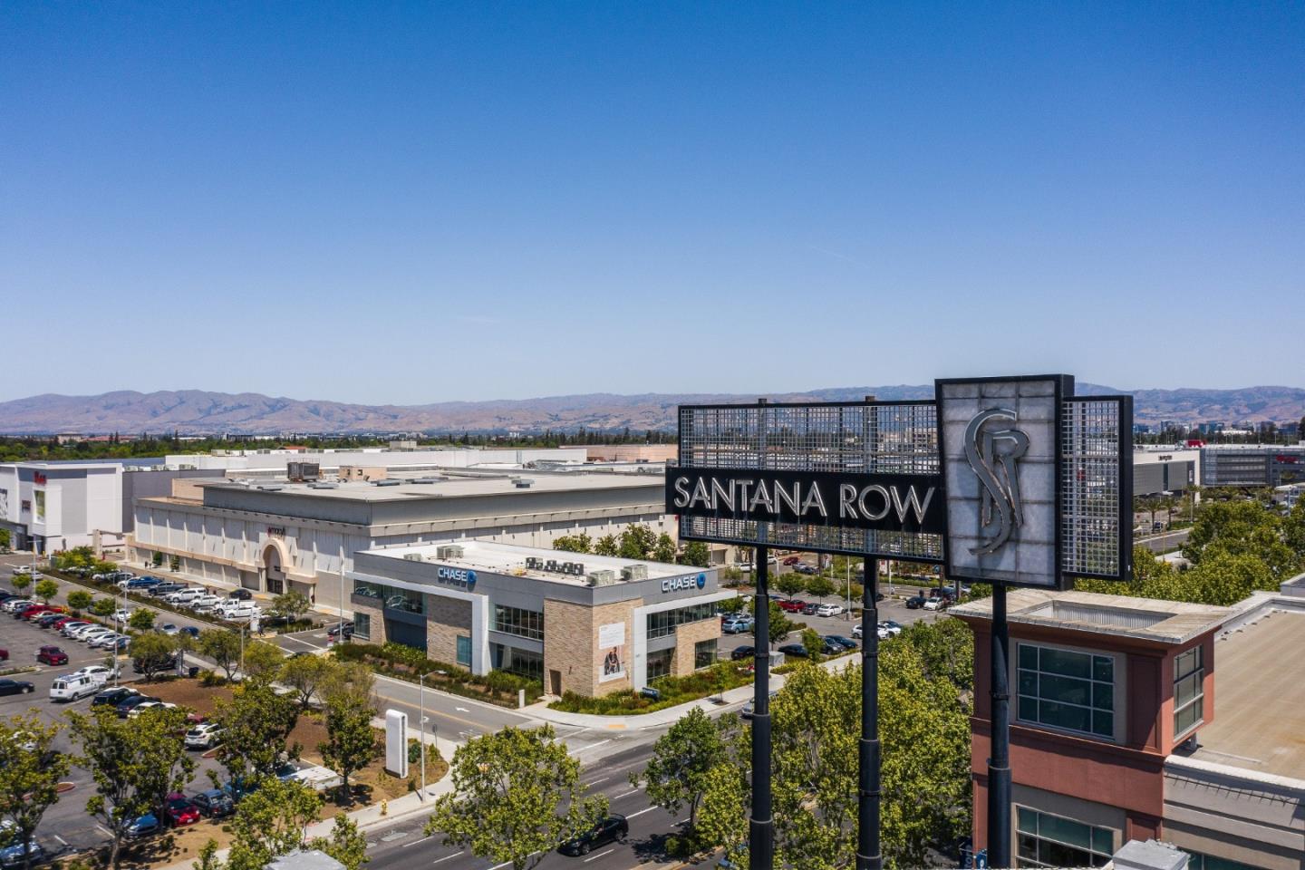 Detail Gallery Image 32 of 45 For 333 Santana Row #317,  San Jose,  CA 95128 - 2 Beds | 1/1 Baths