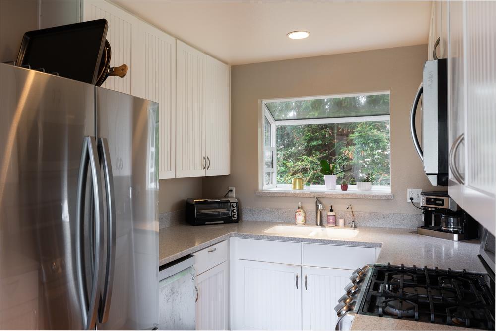 1207 Hoffman Ave, Monterey, CA 93940 photo 10